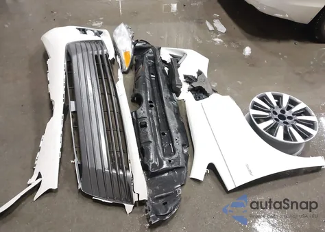 2019 Toyota Sienna Xle Premium 7 Passenger z USA, uszkodzony, nr VIN 5TDDZ3DC9KS214675